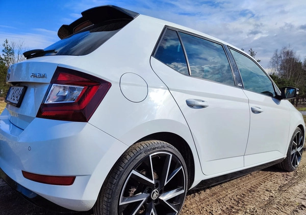 Skoda Fabia cena 59000 przebieg: 56000, rok produkcji 2019 z Gogolin małe 137